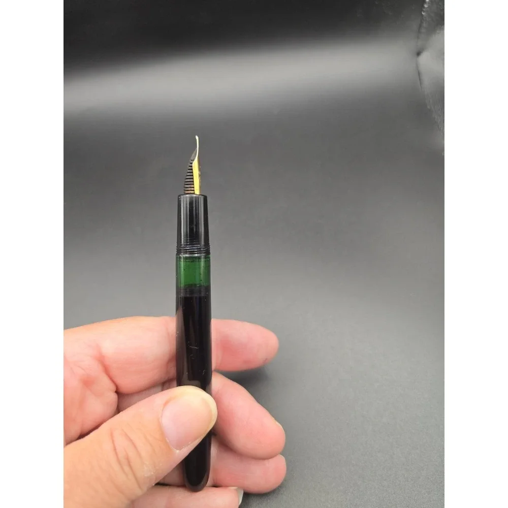 Pelikan 120 fountain Pen Untested For Restoration Purposes Only - Picture 10 of 15